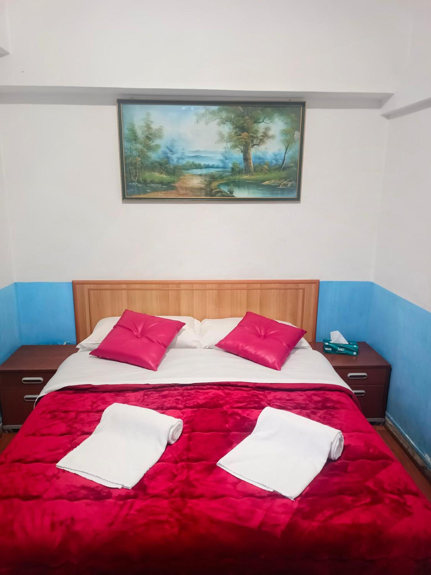 Host Roma Hostel Eksteriør bilde