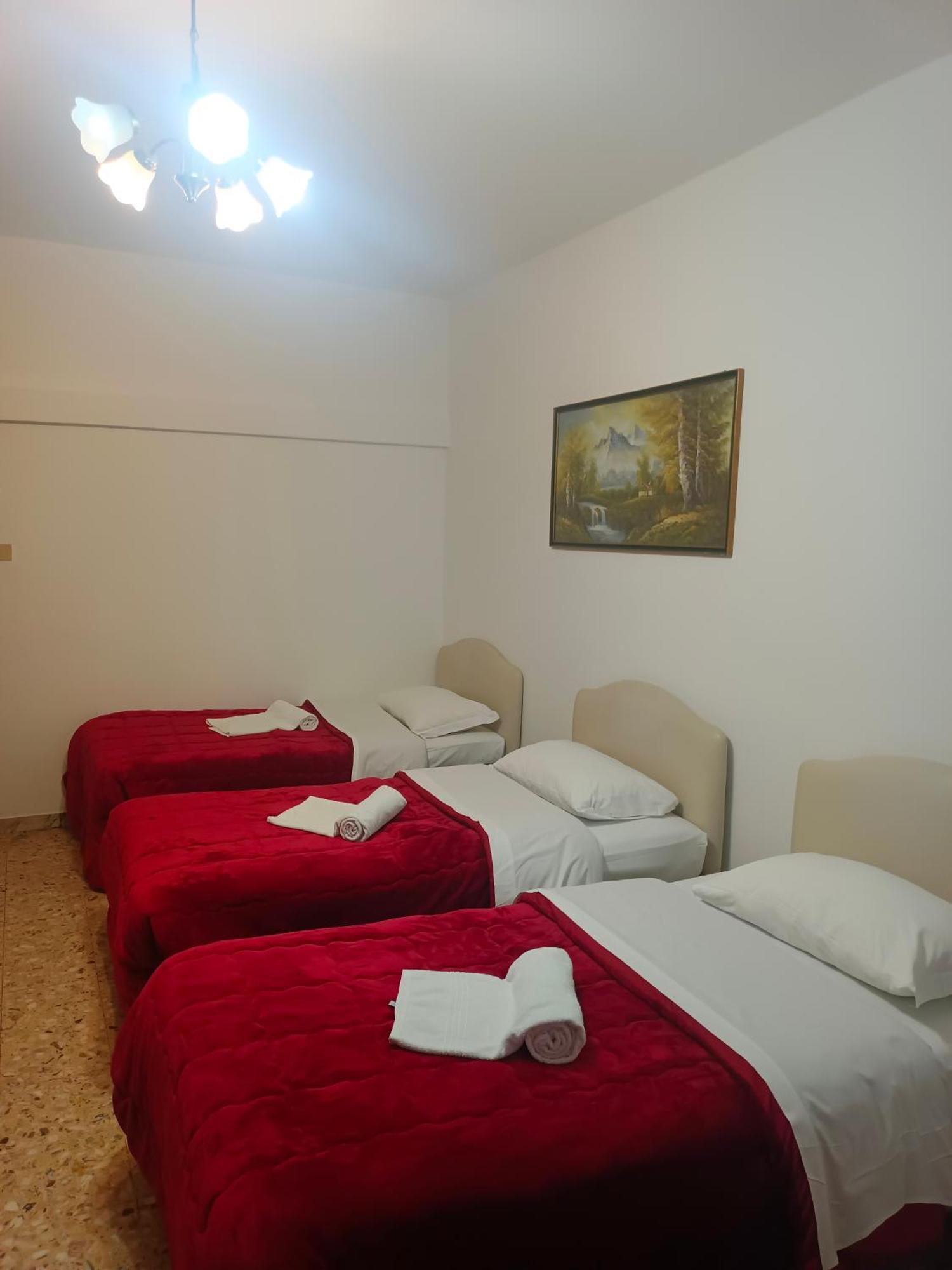 Host Roma Hostel Eksteriør bilde