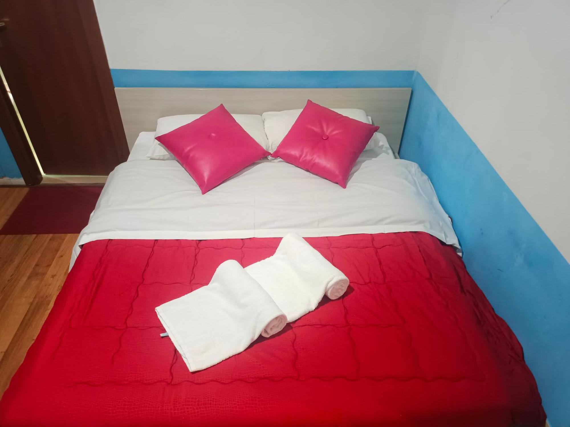 Host Roma Hostel Eksteriør bilde